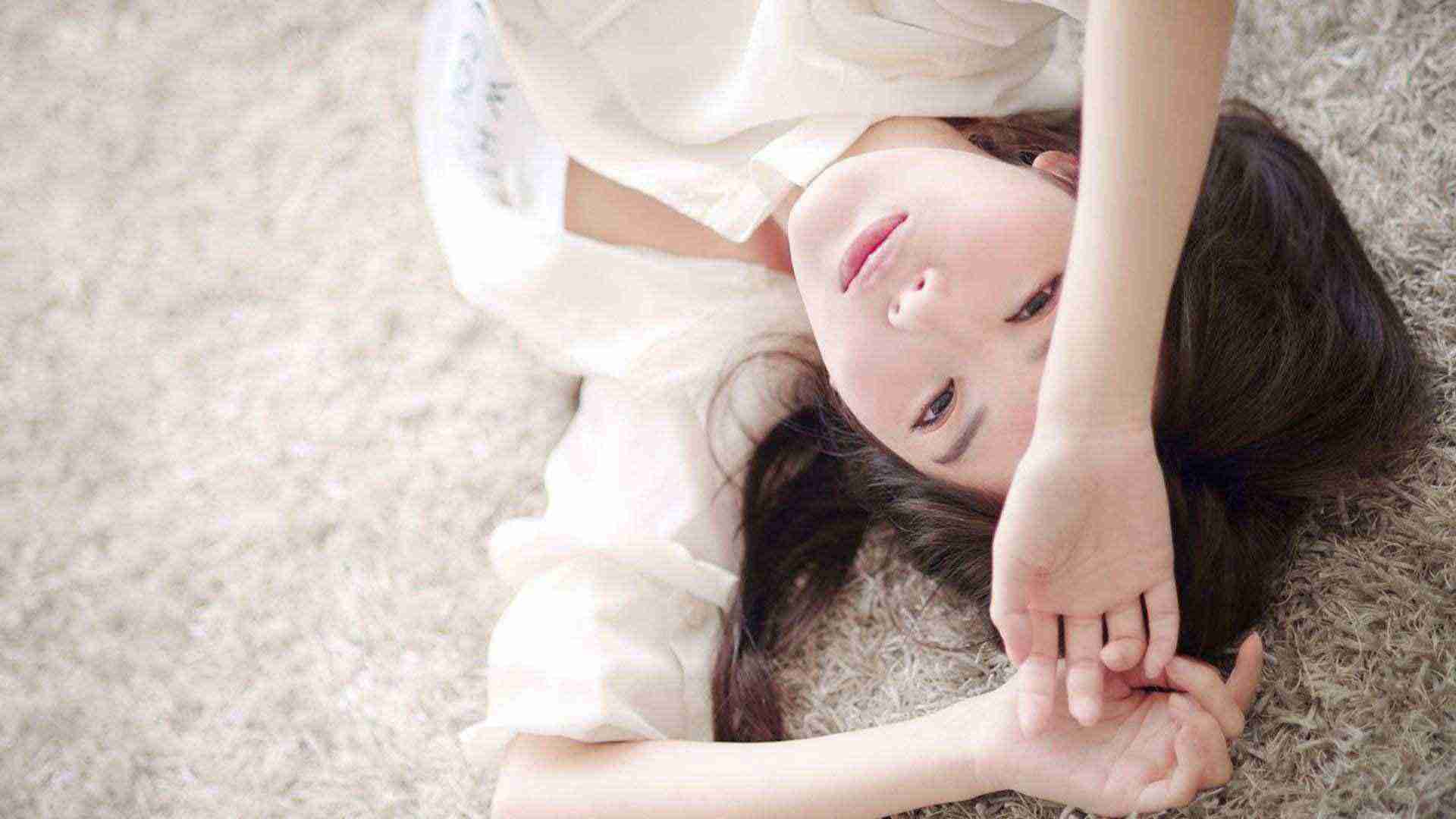 日本股民樂觀期待新首相？日經225指數首次站上44000點